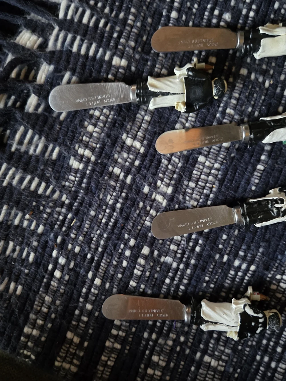 Vintage Guy Buffet French Waiter  - Set of 5 Stainless Bistro Appetizer Knives